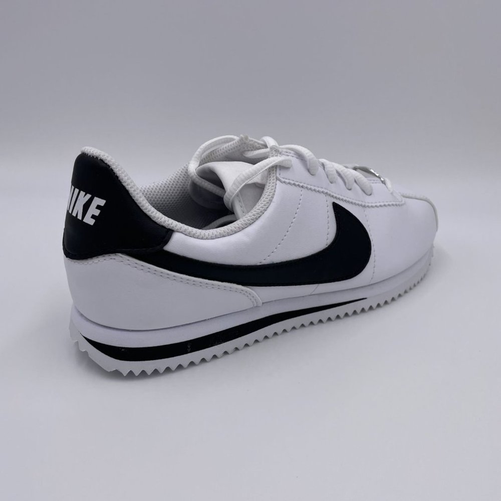 Nike Cortez Basic SL White / Black Womens Shoes - Picture 8 of 8